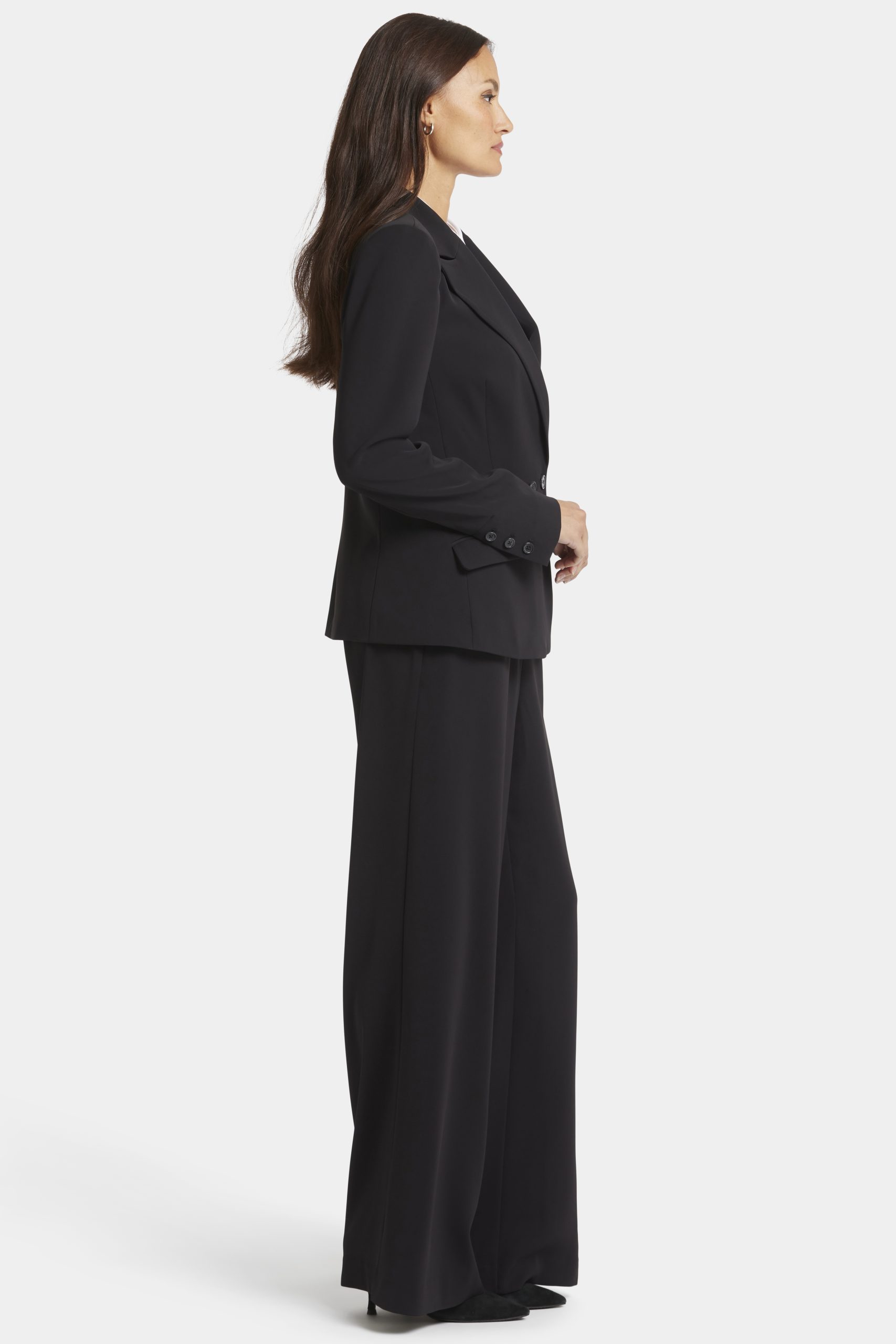 MCRP4055_BLACK_858_3-2