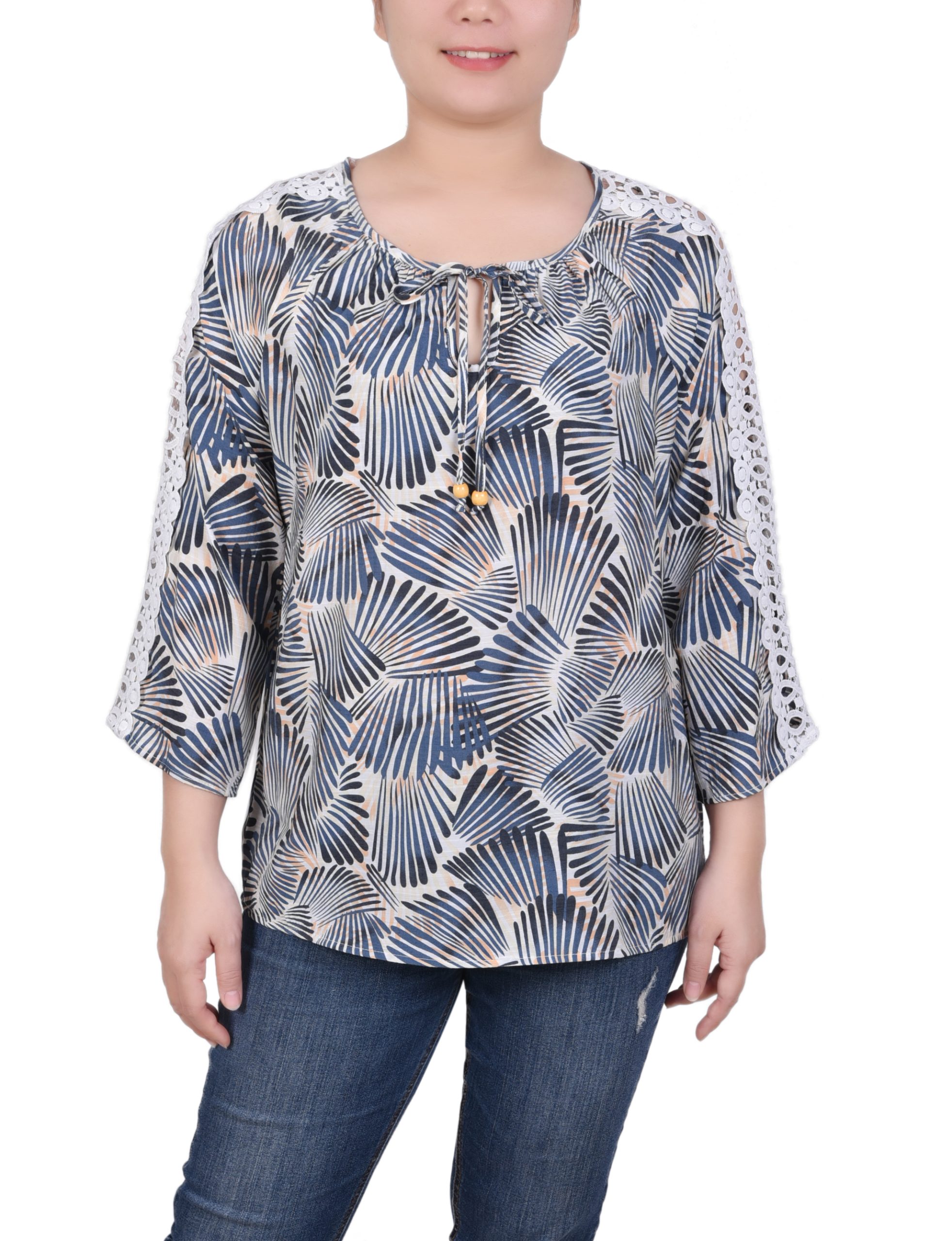 3/4 Sleeve Crochet Detail Blouse